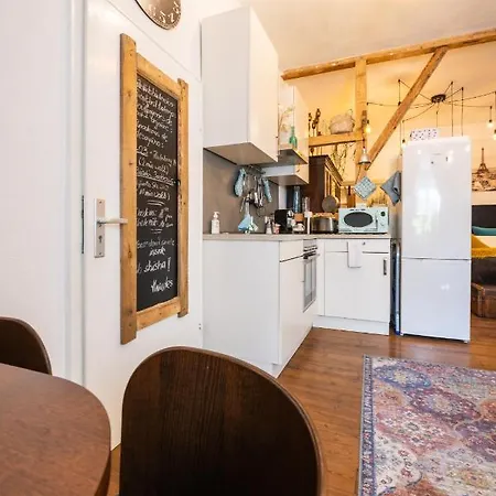 Apartment Boutique Benz I-iii *